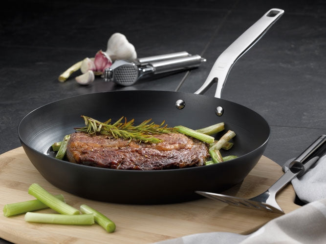 Koekenpan Zwart, 28 cm - Kela | Fergus