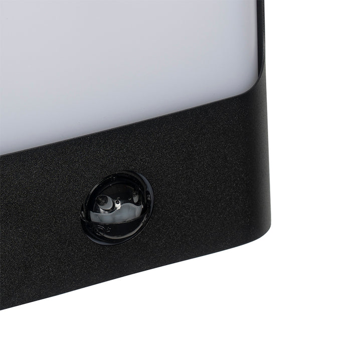 QAZQA Wandlamp zwart incl. LED IP44 met bewegingssensor - Khuvan