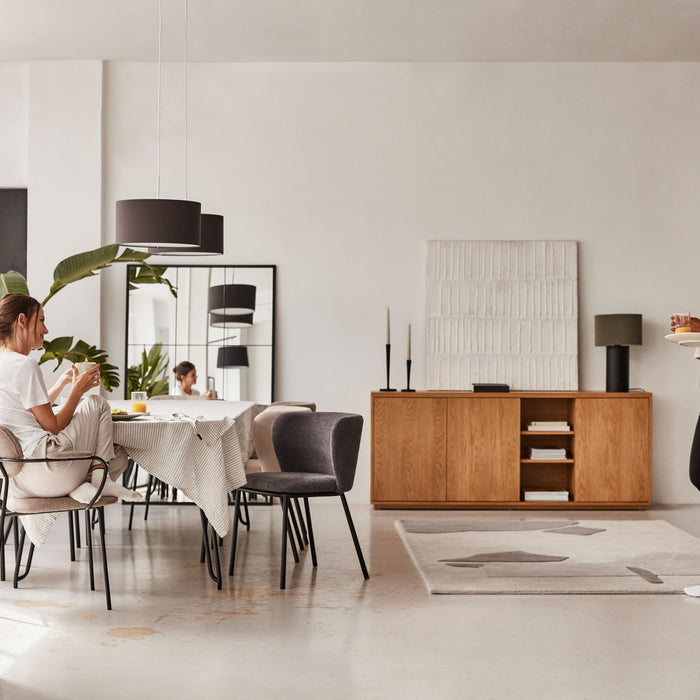 Kave Home - Metalen wandlamp Eleazar met zwarte afwerking