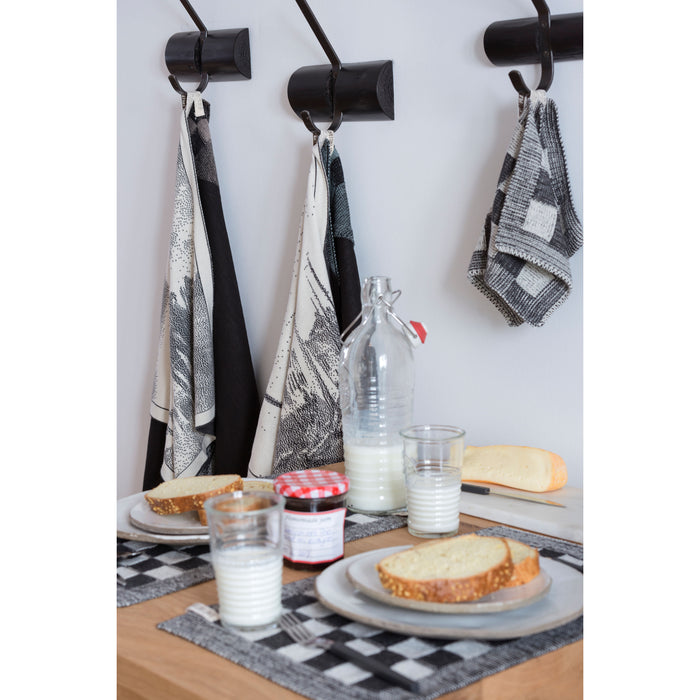 Knit Factory Gebreide Pannenlap Block - Ecru|Oker - 23x23 cm