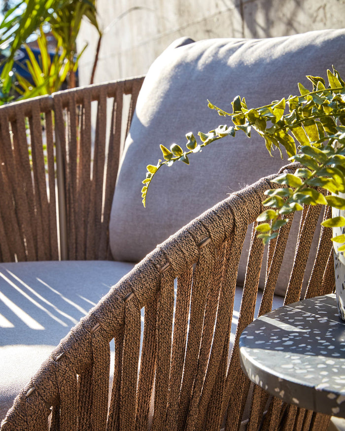 Kave Home - Branzie bruine fauteuil van touw