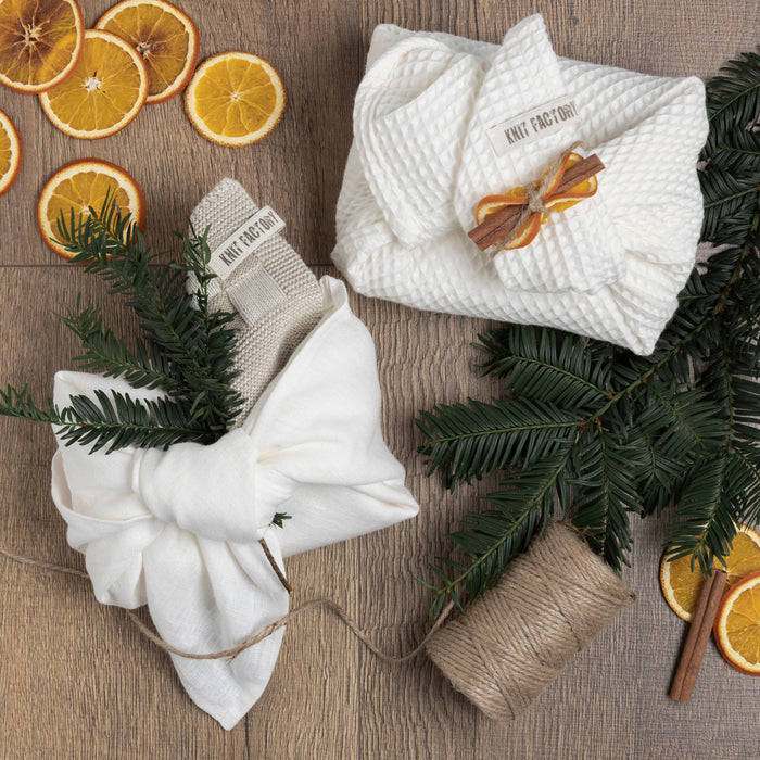 Knit Factory Theedoek Clint - Ecru - 65x65 cm - 100% Katoen