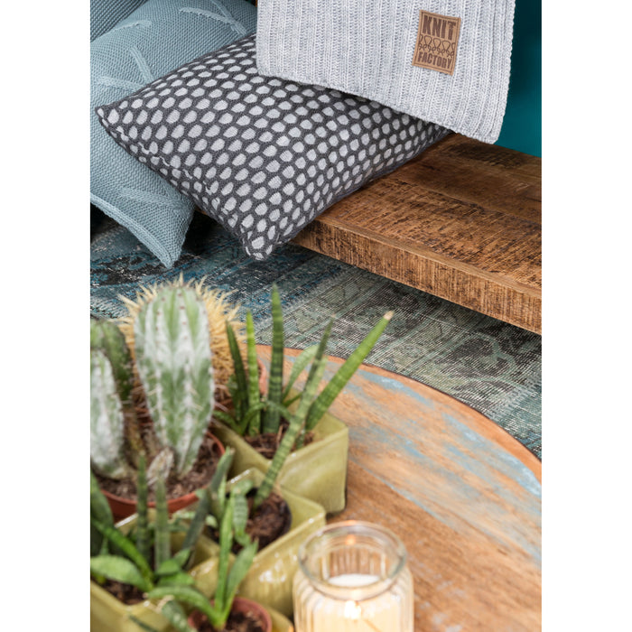 Knit Factory Mila Sierkussen - Beige|Zwart - 60x40 cm