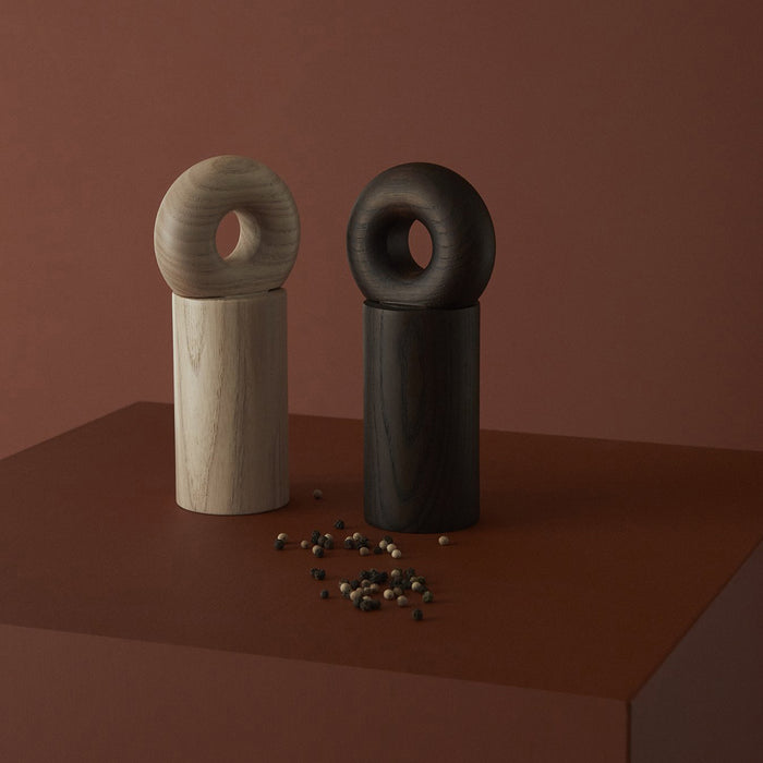 OYOY Living Hoop Peper- en Zoutmolen - H 16,5 cm - Dark