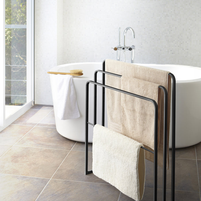 Yamazaki Tower Handdoekhouder - Zwart