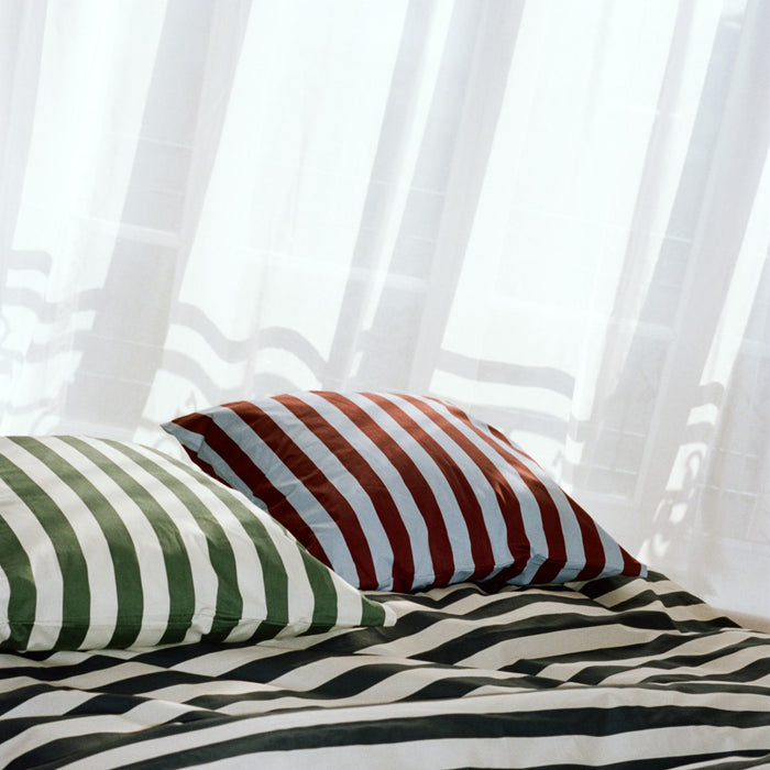 HAY Été Kussensloop 70 x 60 - Bordeaux / Sky Blue