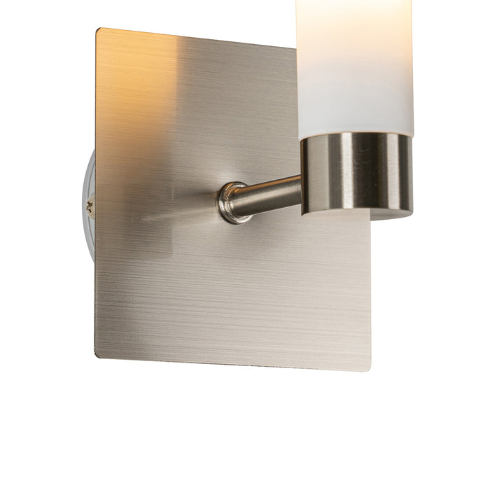QAZQA Moderne badkamer wandlamp staal IP44 - Bath