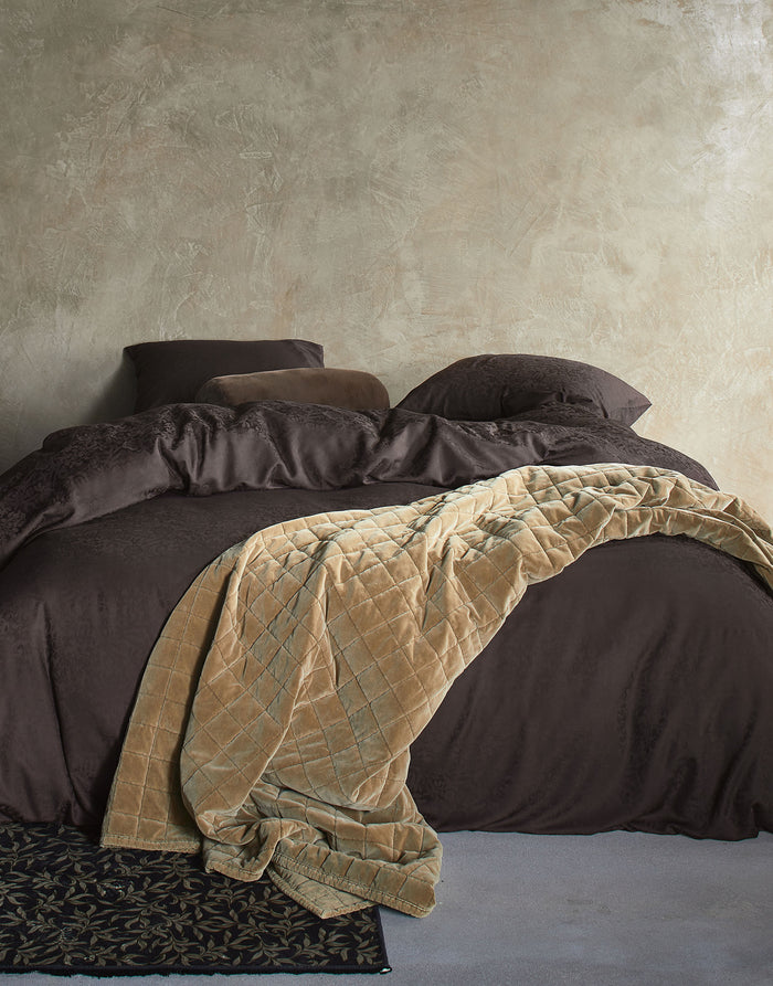 Essenza Felipa Dekbedovertrek Darkest brown 200 x 220 cm