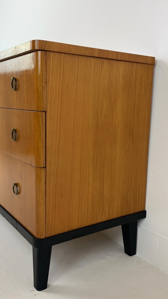 Reliving Scandinavisch Vintage Ladekast Haxar Commode