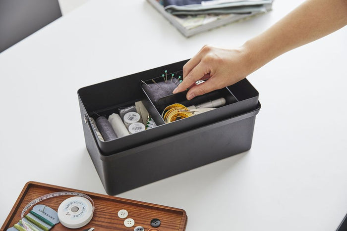 Yamazaki Naaidoos - Tower - Zwart