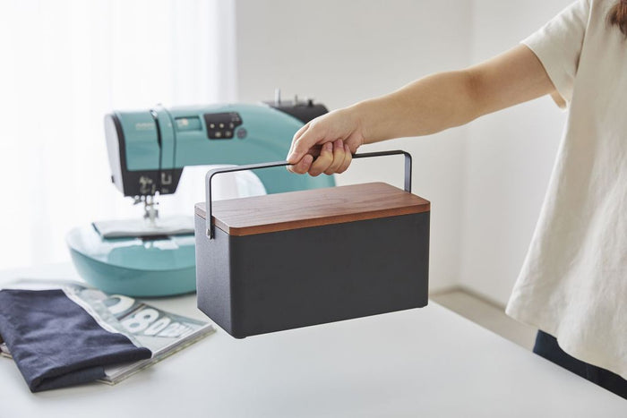 Yamazaki Naaidoos - Tower - Zwart