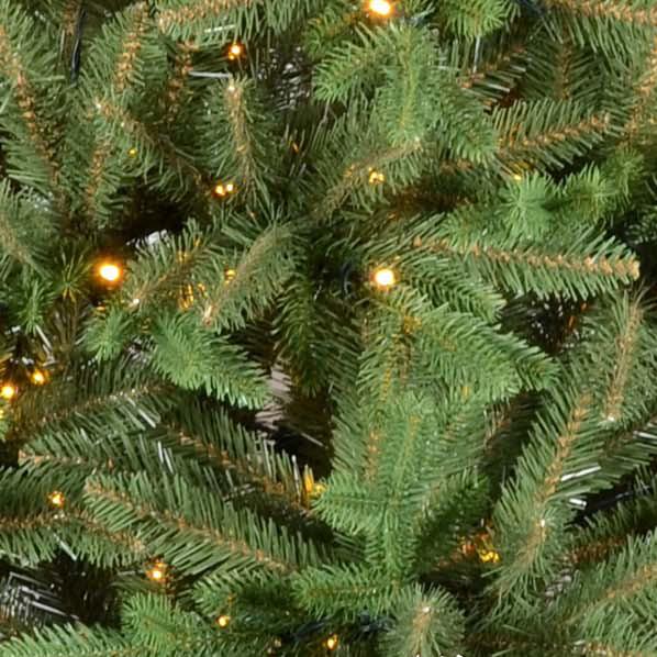 Kerstboom Excellent Trees® LED Ulvik 210 cm met 460 lampjes