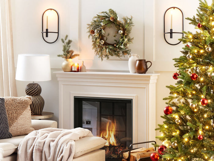 Beliani - HOVILA - Krans - Groen - Synthetisch materiaal