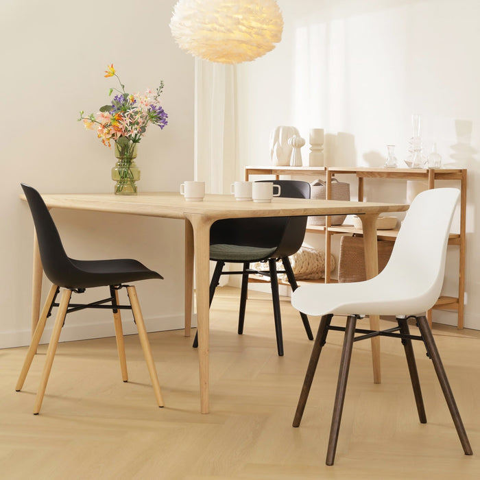 Nolon Nena-Pip Eetkamerstoel Zwart - Kunststof - Houten Poten