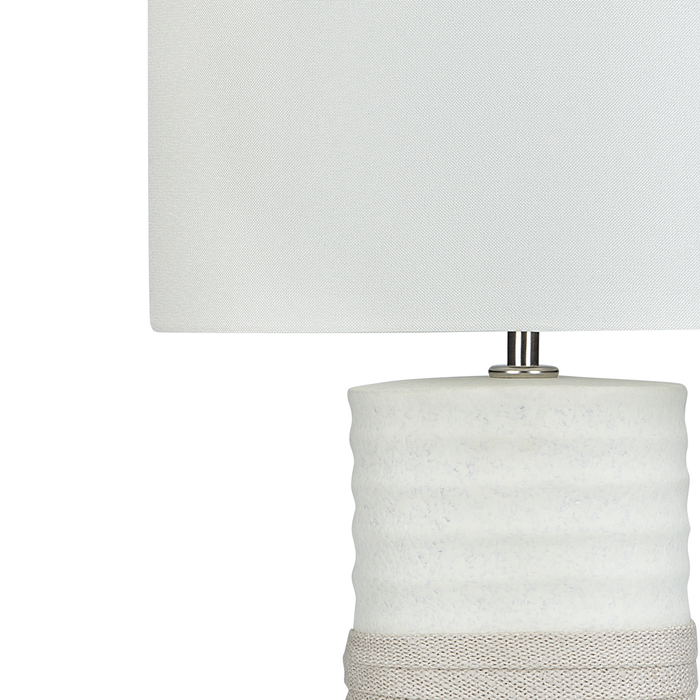 Beliani - NAVIA - Tafellamp - Wit - Porselein