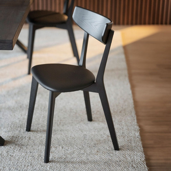 Rowico Home Ami Eikenhouten Eetkamerstoel Zwart - Zwart Zitkussen