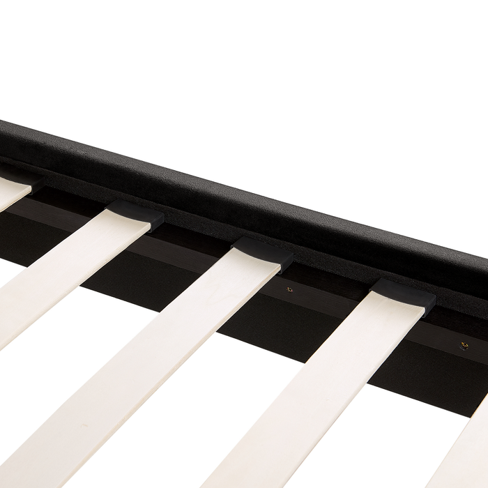 Beliani - FLAYAT - Tweepersoonsbed - Zwart - 140 x 200 cm - Fluweel