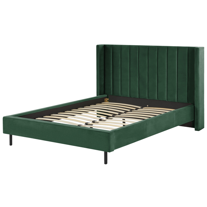Beliani - VILLETTE - Tweepersoonsbed - Groen - 140 x 200 cm - Fluweel