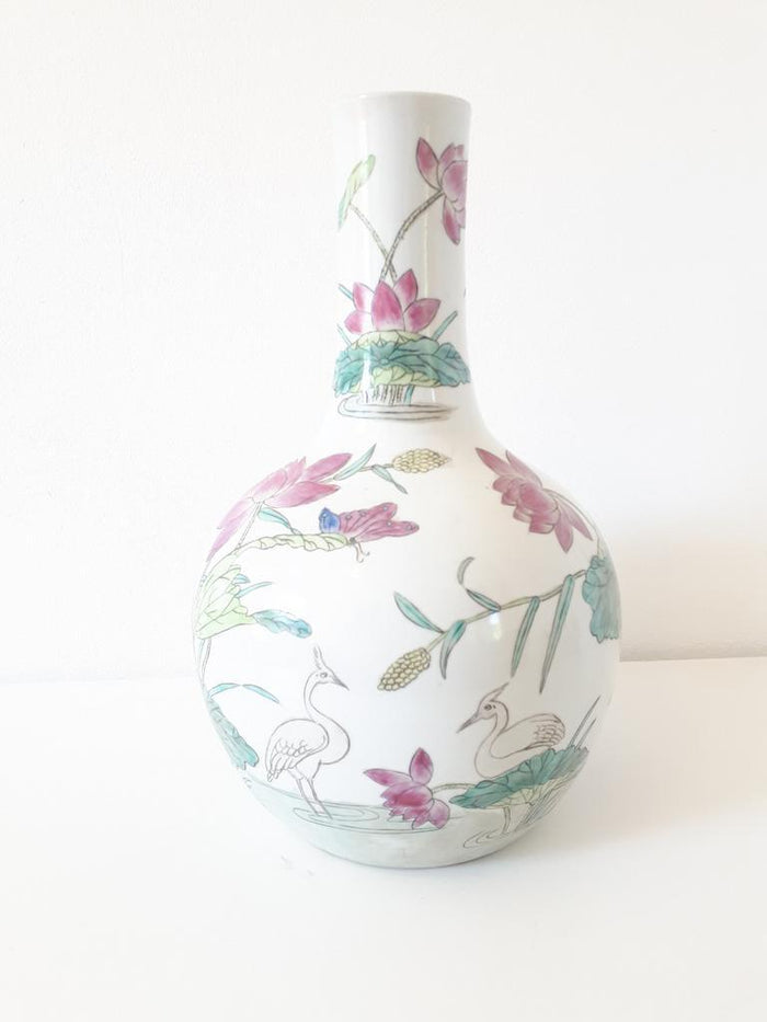 Reliving Oosterse Vaas Met Lotus Bloem Libelle Etc