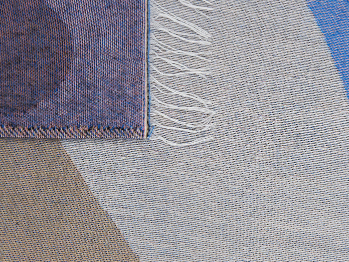 Beliani - YALADI - Plaid - Multicolor - 130 x 170 cm - Acryl