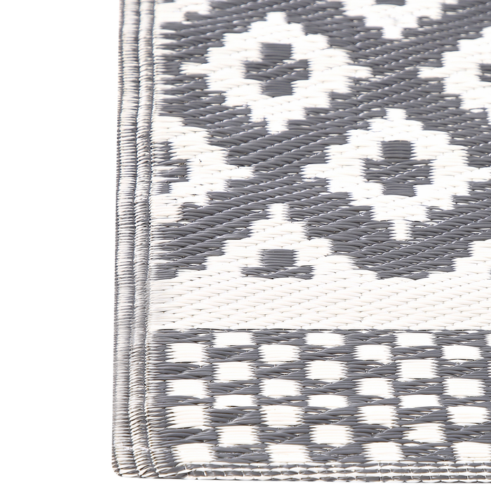 Beliani - THANE - Outdoor kleed - Grijs - 120 x 180 cm - Polypropyleen