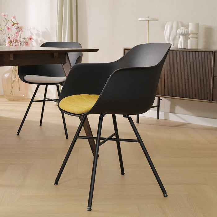 Nolon Noa-Liz Eetkamerstoel Zwart - Okergeel Kussen - Zwarte Poten