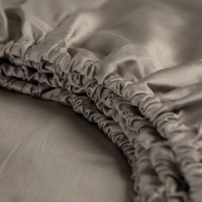 Cinderella Sundays - Hoeslaken (tot 25 cm) - Satijn - 90x200 cm -