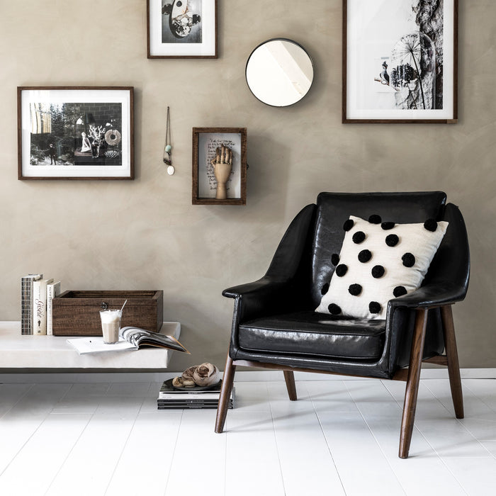 vtwonen Pompom Sierkussen L 45 x B 45 cm - Zwart