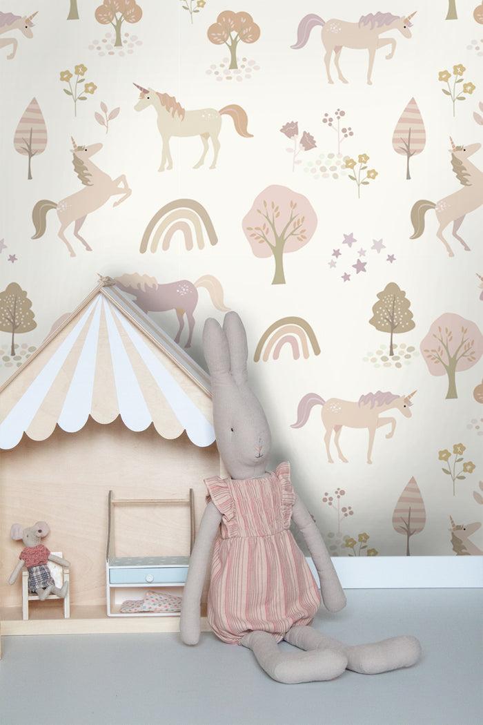 ESTAhome behang unicorns beige en zacht roze - 0.53 x 10.05 m - 139503