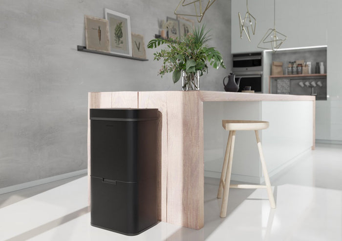 StangVollby Lunden prullenbak met sensor - 3 vakken - 72L - Zwart