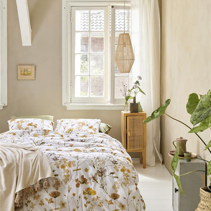 Ariadne at Home Flowerlove Dekbedovertrek 240 x 200/220 cm - Wit