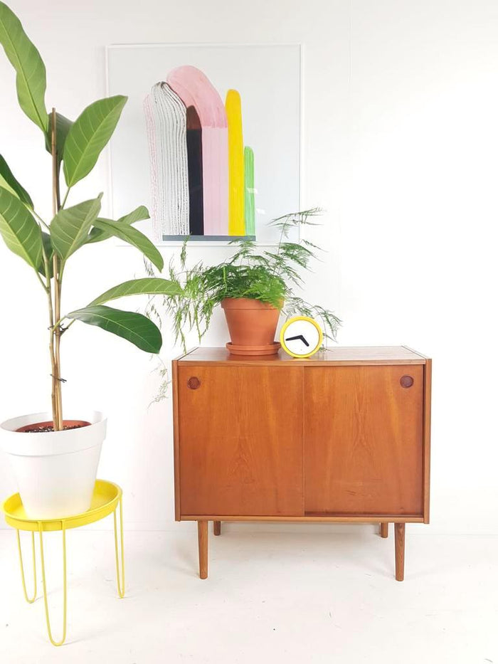 Reliving Vintage Deens Teak Houten Dressoirtje Schuifdeuren Kastje