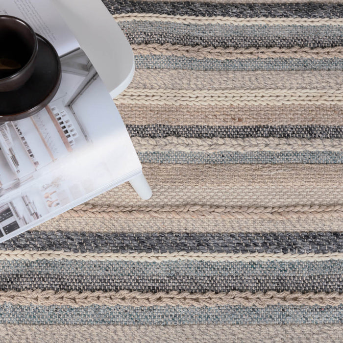 Hioshop Gudha vloerkleed 240x170 cm wol beige, blauw.