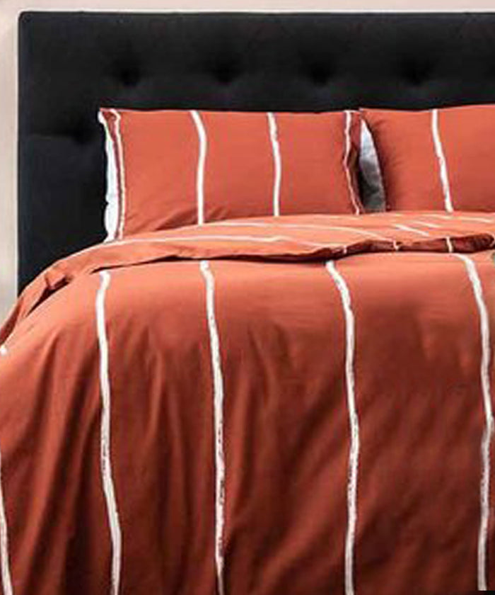 Seashell Fair Dekbedovertrek - 200x200cm - terracotta lily streep