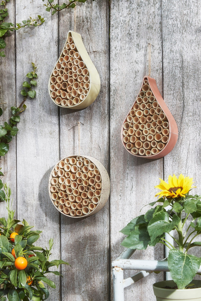 Mica Decorations Orion Insectenhotel - L27 x B19 x H6 cm - Donkerroze