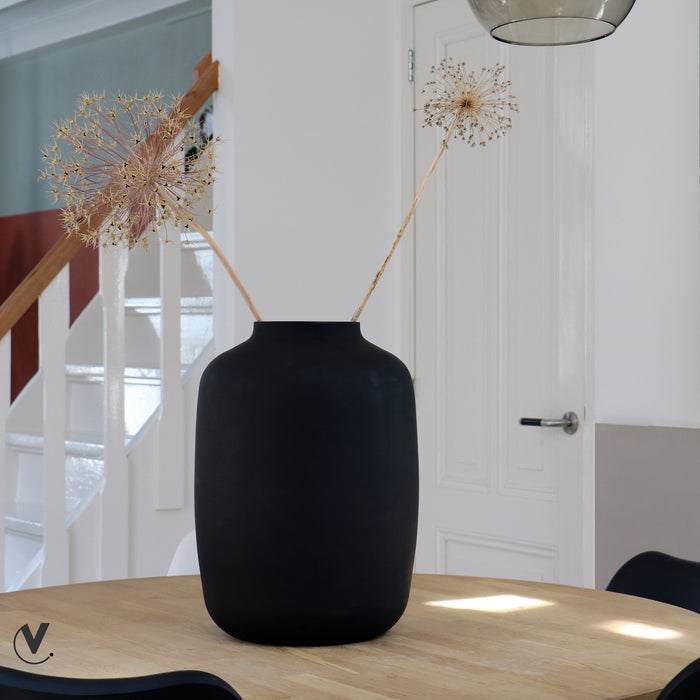 Vaas Artic Mat Black- Zwart - Ø21 x H29 cm