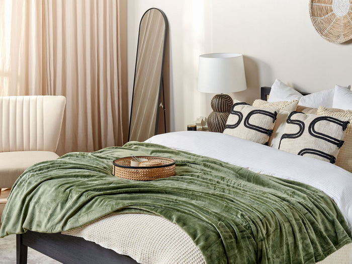 Beliani - BAYBURT - Deken - Groen - 200 x 220 cm - Polyester