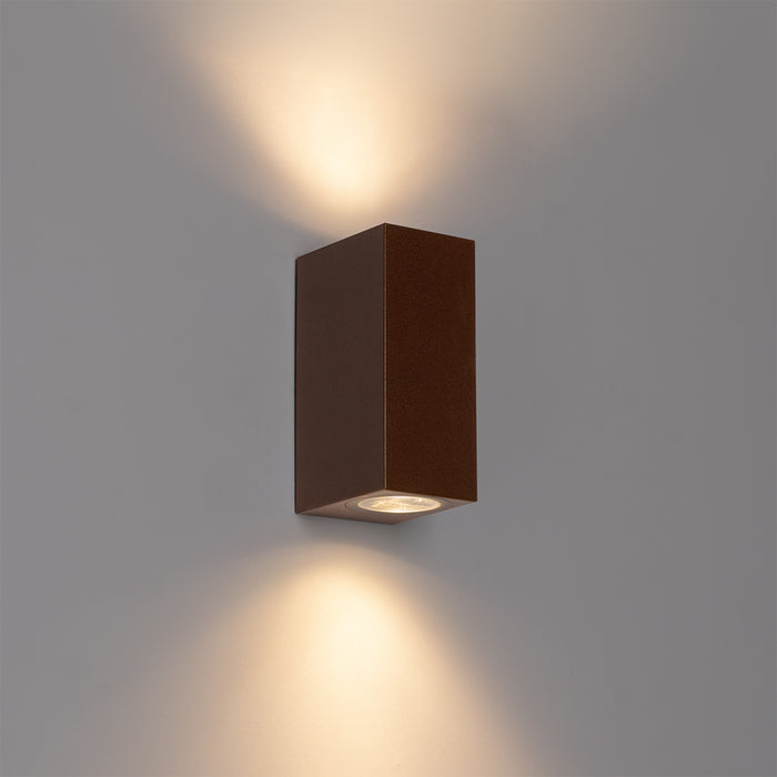 QAZQA Moderne buiten wandlamp roestbruin kunststof 2-lichts - Baleno
