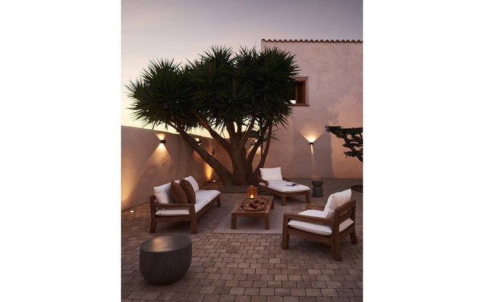 Kave Home - Saranella grote draagbare tafellamp in zwart synthetisch