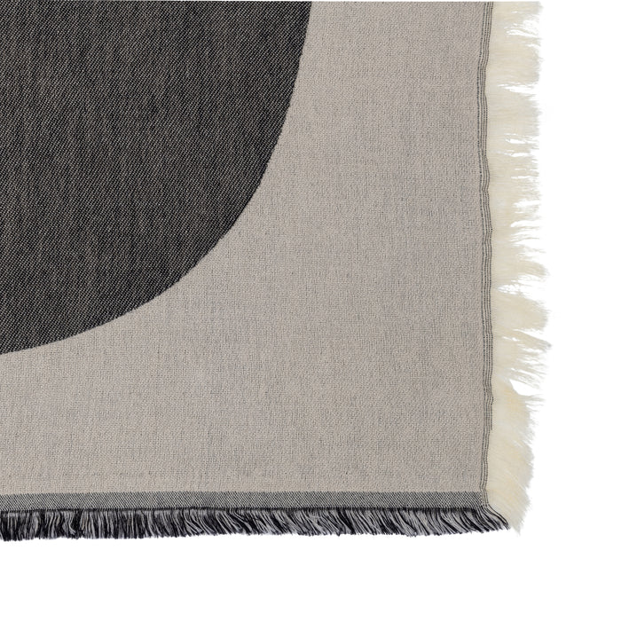 by fonQ Flora Plaid 130 x 200 cm - Zwart