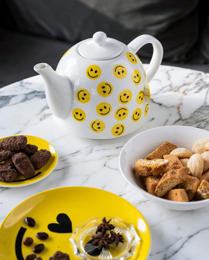 vtwonen Theepot - Smile - Met Losse Deksel - Porselein - 1,8L