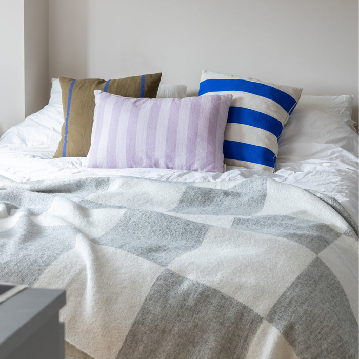 by fonQ Check Plaid 130 x 200 cm - Lichtgrijs