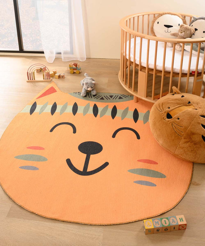 Amiah Vloerkleed kat kinderkamer - Wasbaar oranje - 76x80 cm