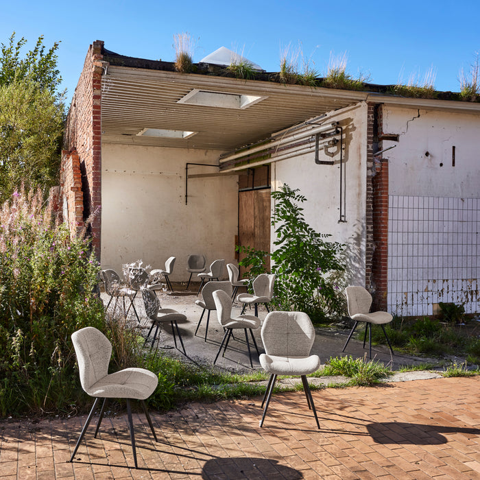 320067-x10-202308031222-A.jpg (6433766)