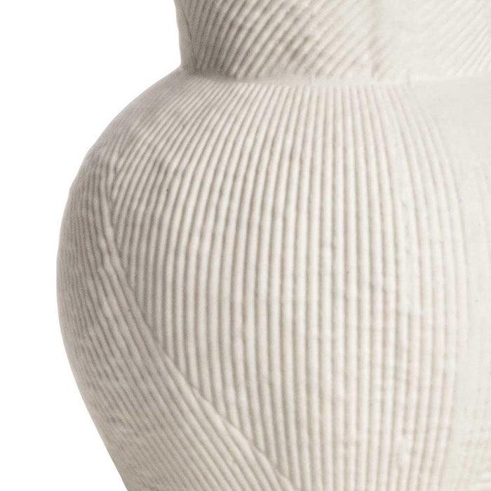 Gusta Vaas Lijnen Ø10,1x18,1 cm - Offwhite