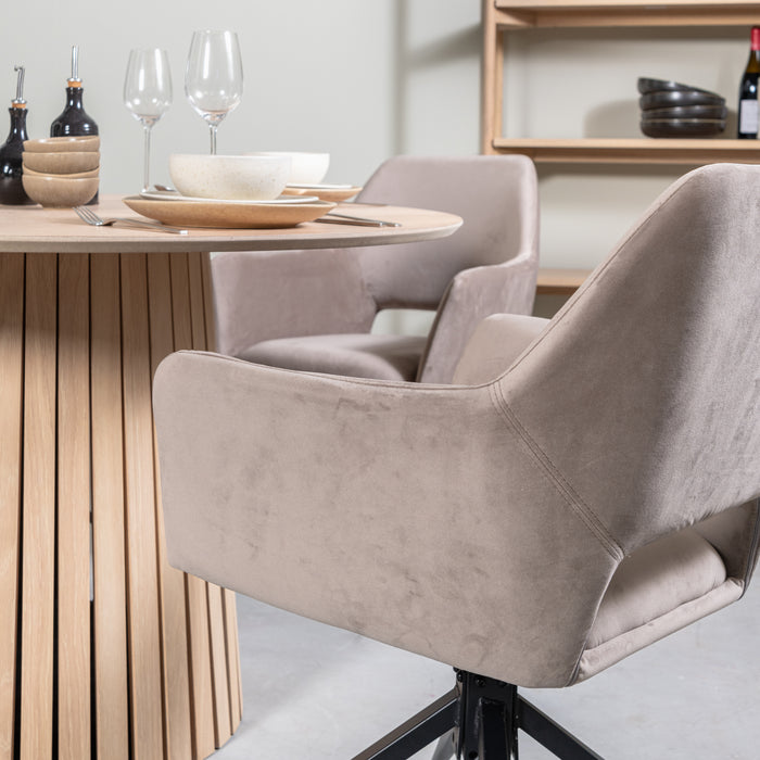 317929-x23.jpg (6659958)