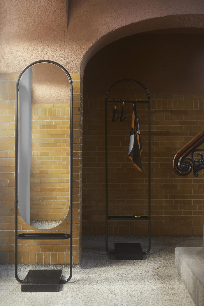 Angui staande spiegel