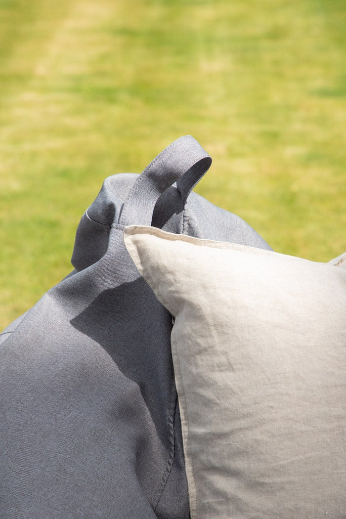 Nest outdoor Nils outdoor lounge zitzak grijs