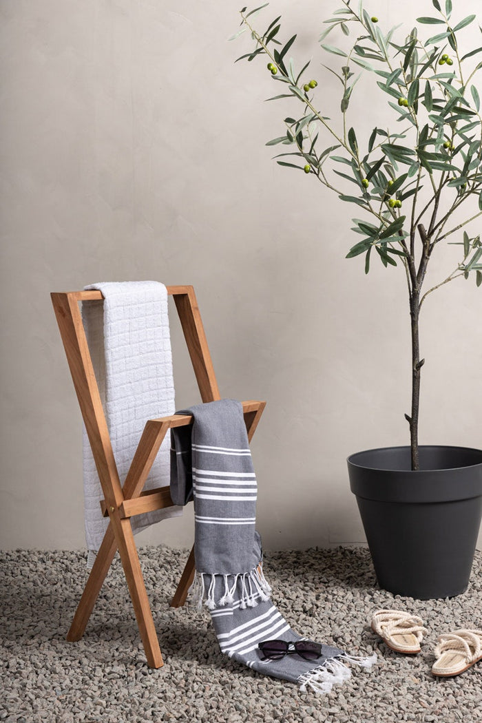 Nest living Frida houten kledingrek naturel