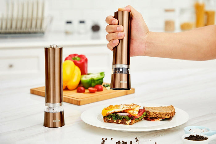 Buccan - Elektrische Peper en zoutmolen - Rosegoud - 2 stuks